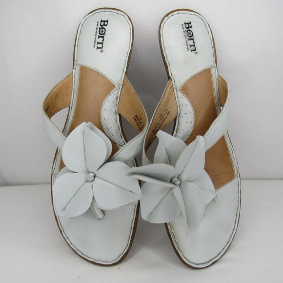 Born Light Blue Leather Flip Flops Floral Sandals Summer Women's 10 - Picture 4 of 8